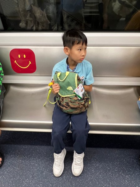 參觀「香港多面體」展覽