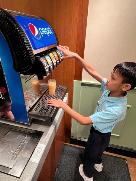 參觀「香港多面體」展覽