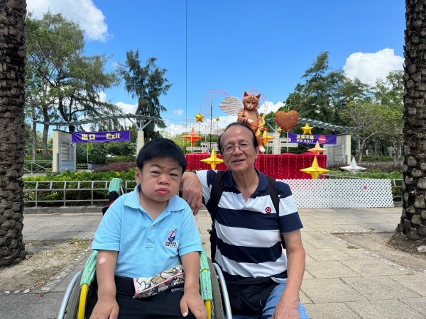 D班參觀維園花燈