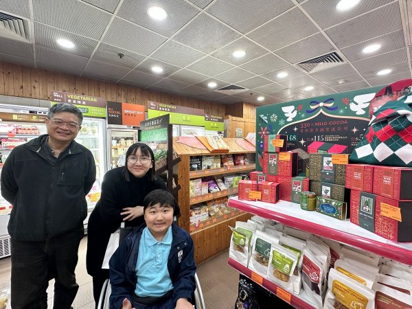 Hello Cocoa X 330 銷售工作實習