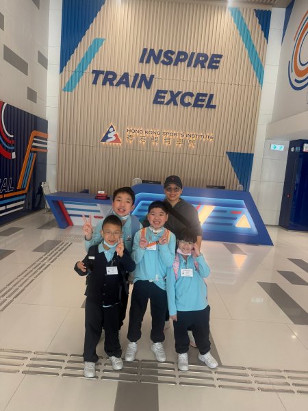 B班參觀體育學院