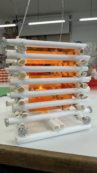 環保中秋燈籠：衛祥安